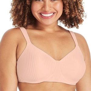 Playtex Secrets All Over Smoothing Wirefree Bra